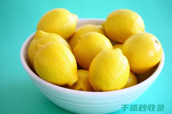 柠檬在厨房和家中的10个妙用 (厨房用柠檬汁哪种好)